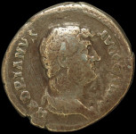 LaZooRo: Rim - AR Denarius Hadriana (117-138 AD), PIETAS AVG