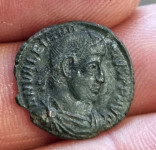 !"Rimljani - follis cesarja Valentiniana I.