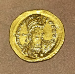 !"Rimljani - zlatnik cesarja Theodozija