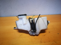 Renault Clio 2 posoda za vodo za pranje stekel motorček