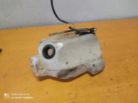 Renault Kangoo 08- posoda za pranje stekel