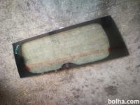 Suzuki Grand Vitara zadnje steklo prtljažnika