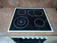 Prodam Gorenje steklokeramično ploščo in pečico