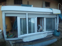 Okna PVC z roletami, različnih dimenzij