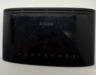 D-Link stikalo (switch) 8 portno (DES-1008D)