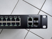Switch/stikalo Cisco SF200E-24