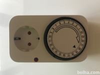 Vtičnica z mehanskim timerjem