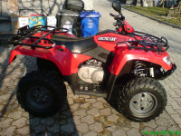 KUPIM ŠTIRIKOLESNIK KARAMBOLIRAN POŠKODOVAN V OKVARI