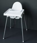 stolček za hranjenje iz IKEA