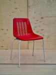 Retro rdeči plastični stoli iz 1970