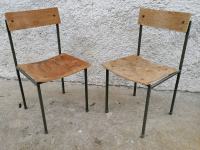 Retro vintage stari šolski industrijski stol