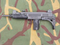 IMI UZI  9x19 semi auto