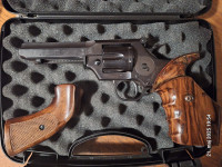 Revolver ZKR 551
