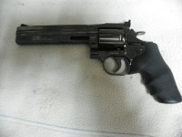 ZRAČNI REVOLVER 4,5 NA CO2