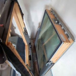 UGODNO/Velux leseno okno MK04 z obrobo EDW