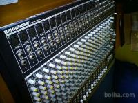Mixer Behringer Eurodesk MX2442A