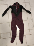 Prodam novo nerabljeno wetsuit obleko