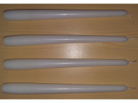 4 bele sveče dolžine 25 cm - cena za vse skupaj