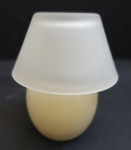 Sveča v obliki petrolejke