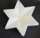 Sveča zvezdda 10,5 x 10,5 x 3,5 cm