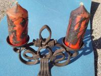 Svečnik kovani starinski & z dvema svečama( krepko preko 100