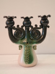 Trokraki keramičen dizajnerski svečnik