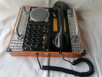 SPECIALNI TELEFON