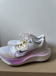 Tekaški čevlji Nike Zoom fly 5