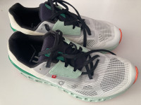 Tekaški čevlji, OC ženski 38 - NOVI!!