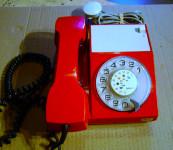 Telefon Iskra različni modeli