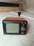 Starinski mini televizor TV