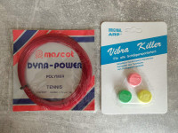 Tenis - 3 x dušilec vibracij in 1 x struna za napenjanje loparja