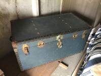 Stara skrinja vsaj 70 let