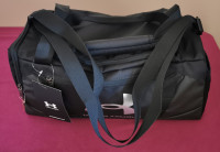 Nerabljena UA Under Armour torba, črna, 23 litrov, 44.8 x 22 x 22.5 cm