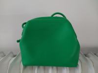 Svetlo zelena ženska torbica
