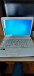 Prenosnik toshiba bela i3