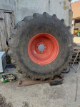 Pnevmatike 900/60 R32