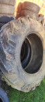 Traktorska pnevmatika 16.9/14 R30