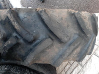 Traktorske gume 320/70 R20 Continental!