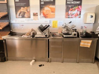 Profesionalni INOX pult in pomivalno korito