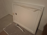 Akrilna kad za tuširanje