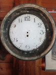 Stara plehnata ura brez mehanizma-premer 37cm