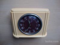 Starinska ura-budilka INSA Made in Yugoslavija