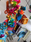 Ogromen paket PLAY DOH / za plastelin ustvarjanje.