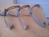 SON02  Univerzalni slemenski nosilec INOX za strelovod 3kosi