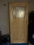 Lesena pomožna vhodna vrata 98 x 200
