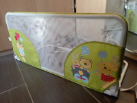 Varovalo - ograjica za otroško posteljo