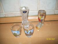 Kristalna vaza mala + podarim 2 kozarčka za šnops + vazico "škorenj"