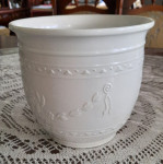 OKRASNI CVETLIČNI KERAMIČNI BELI LONČKI 7 KOMADOV višina 17 cm, premer