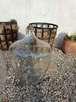 vaza-flaškon v kovinski košari 2* 50litrov